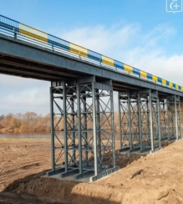 На Сумщині відновили один з найбільших мостів, який підірвали, щоб зупинити наступ Росії