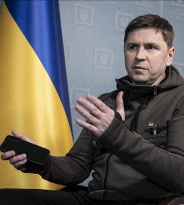 Росія буде готова виводити війська з України після звільнення Донецька чи Луганська, - Подоляк