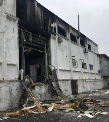 «Майже всі посилки знищені»: керівництво Нової Пошти про наслідки обстрілу свого депо у Дніпрі