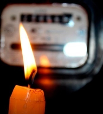В Україні 10 листопада відключатимуть світло практично у всіх областях