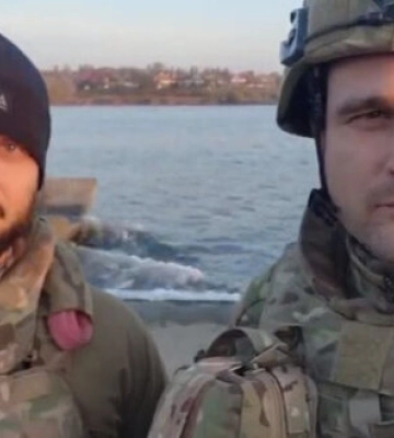 Печальные оккупанты отступают из Херсона: &quot;Видели много плакатов &quot;Россия здесь навсегда&quot;. ВИДЕО