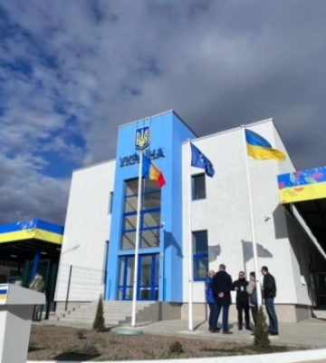 На украинско-румынской границе заработал пункт пропуска для автомобилей