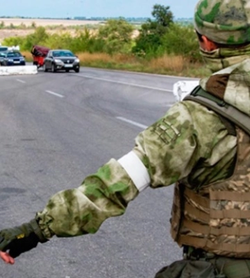 Россияне в десять раз сократили пропуск авто с оккупированной территории Запорожской области