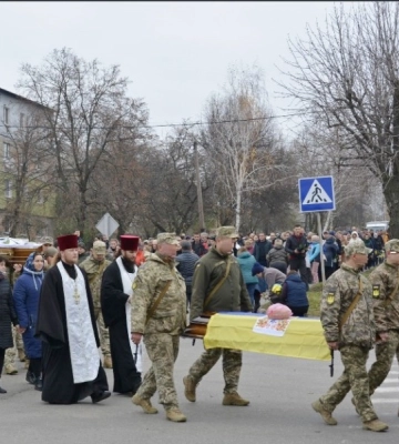 В пяти епархиях священники УПЦ отпели погибших защитников Украины