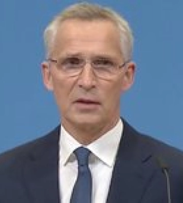 Столтенберг: Мы не должны недооценивать Россию. Путин планирует долгую войну