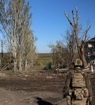 Військові показали фото села Яковлівка, що обстрілюється армією РФ