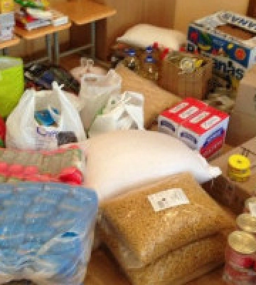 У Бучі збирають продукти для поранених військових