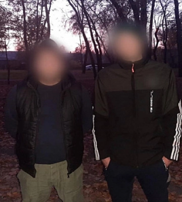 Криворожские патрульные «на горячем» задержали вероятных злоумышленников