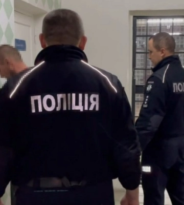 В Винницкой области мужчина до смерти избил родную мать. Появилось видео