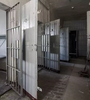 «Щодня ми починали з думкою – треба вижити»: журналістка розповіла про знущання, які пережила у катівні в Херсоні