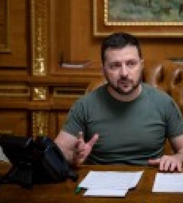 Расширение оборонной поддержки Украины и продление зернового соглашения: Зеленский поговорил с Трюдо