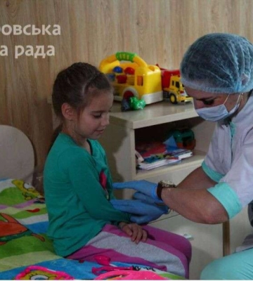 У Дніпрі понад 200 медпрацівників-переселенців працевлаштувалися до міських лікувальних закладів