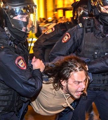 Російських &quot;відмовників&quot; у підвалах під Зайцевим &quot;переконують повернутися на фронт&quot;
