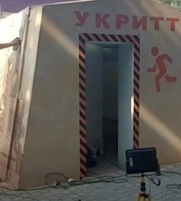 В Киеве установят специальные защитные конструкции на остановках