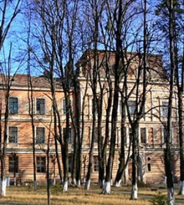 У Чернівцях з фасаду обласної лікарні зняли меморіальну дошку Булгакову