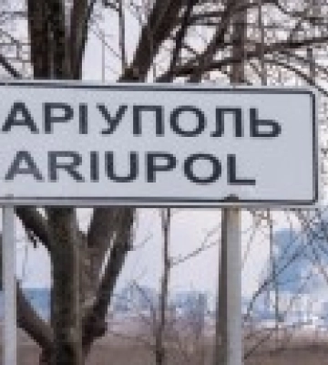 Окупанти починають знищувати останній мурал у центрі Маріуполя - радник мера