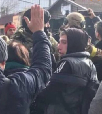 ВСУ зашли в Херсон: бойцов встречают в центре города, над зданием ОГА флаг Украины 
