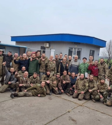 Украина провела очередной обмен пленными: домой вернулись 45 военных