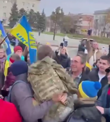 Переможні відео зі звільненого від окупантів Херсона