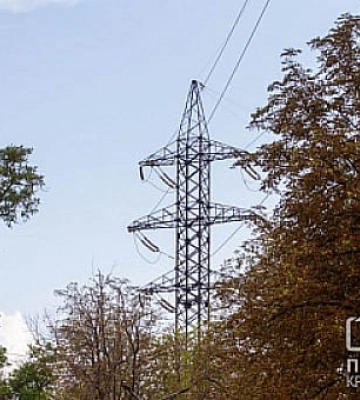 За добу енергетики ДТЕК повернули світло у домівки понад 1800 сімей Дніпропетровщини
