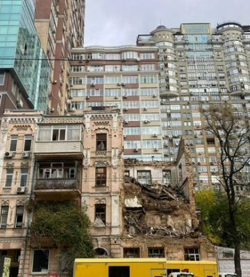 Получи ответ: что будет на месте разрушенного дроном дома на Жилянской Получи ответ: что будет на месте разрушенного дроном дома на Жилянской
