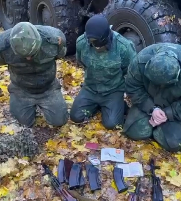 Полювання на БТР росіян — ЗСУ взяли в полон трьох солдатів