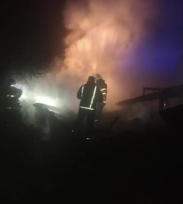 На Волині горів будинок: загинули чоловік і жінка
