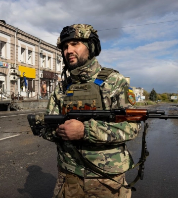 Херсон официально перешел под контроль Украины: заявление