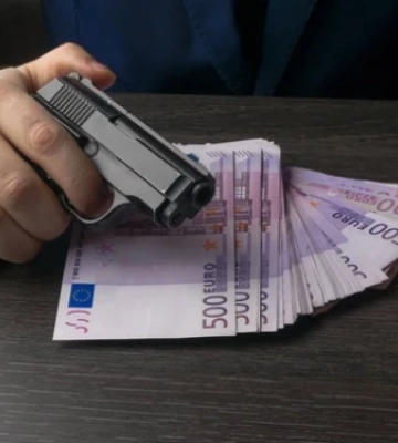 Підозрюваний у тяжкому злочині житель Черкас втік до окупованого Мелітополя і організував там незаконний бізнес