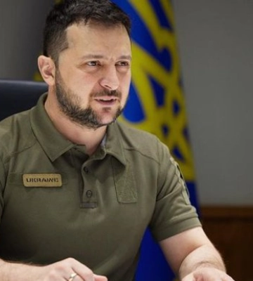 Прапор України з’явився на будівлі обласного управління поліції у Херсоні - відео