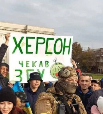 У визволеному Херсоні бракує води, хліба та ліків, формують гуманітарні вантажі, - радник мера Головня