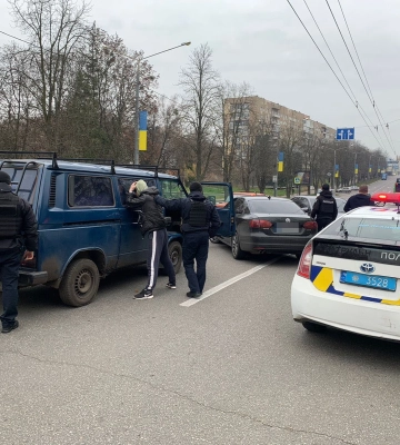 В Харькове поймали мародера, который грабил дачи