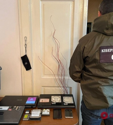 У Чернівцях затримали чоловіка, підозрюваного у підготовці фейків для ток-шоу Соловйова