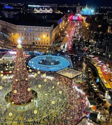 Українці через петиції просять Зеленського ухвалити рішення щодо Нового року