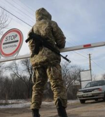 У полтавському селі дітлахи облаштували блокпост, де збирали кошти для ЗСУ