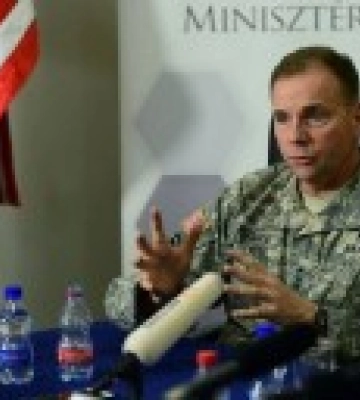 &quot;HIMARS незабаром стрілятимуть з Херсона&quot;: генерал США спрогнозував перебіг війни в Україні