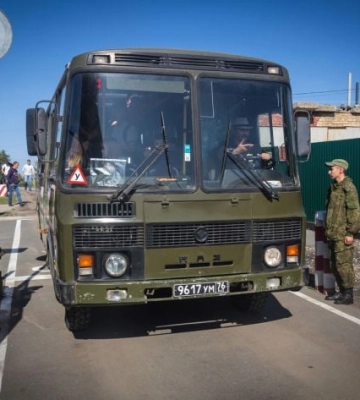 В Мелитополе в школу заселяют российских военных
