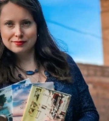 У Луцьку презентують книгу «Як залишитися людиною під час війни» української поетеси Лєни Шторм