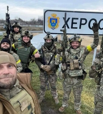 Воллес про визволення Херсону: Рано говорити про рішучу перемогу, Кремль має ще вдосталь гарматного м’яса