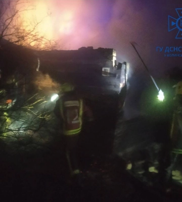 На Волині горів будинок: загинули чоловік і жінка