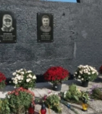У селищі на Рівненщині відкрили меморіальні дошки, присвячені загиблим захисникам