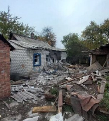 Окупанти вночі та вранці обстріляли населені пункти на лінії фронту в Донецькій області. ФОТОрепортаж
