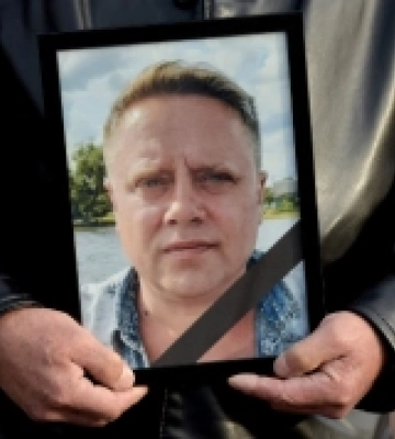 Рівняни попрощалися зі старшим лейтенантом Олегом Устиновим