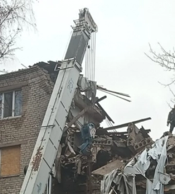 У Святогірську під завалами зруйнованого у вересні будинку знайшли тіло загиблої