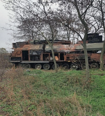 Украинские авиация и артиллерия уничтожают врага на юге Украины