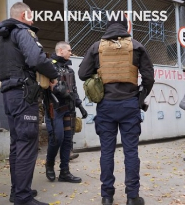 &quot;Український свідок&quot; показав, як спецпідрозділ нацполіції зачищає завод у Херсоні