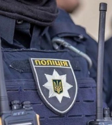 У Запоріжжі на зупинках громадського транспорту орудували грабіжники