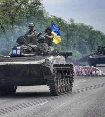 Военное положение в Украине продлят до февраля
