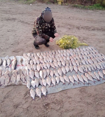 Ущерб на 288 тыс грн: в Днепре поймали рыбака-браконьера 