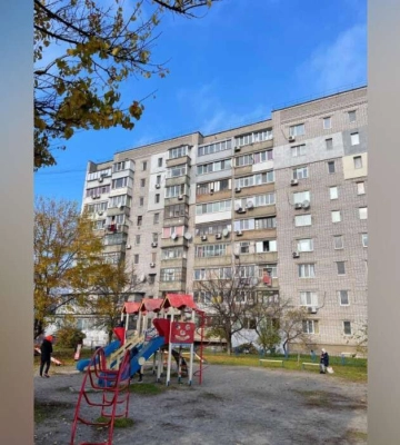 Багато поранених: під Дніпром невідомий стріляє по дітях, які гуляють на дворовому майданчику
